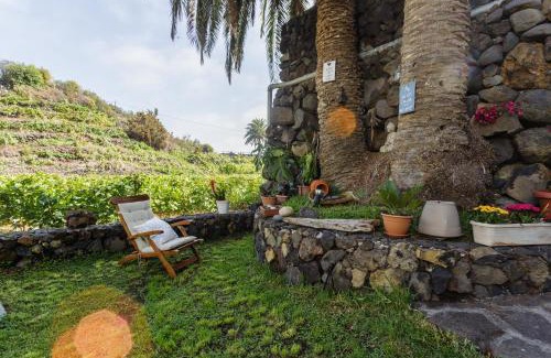 Brena Baja House | Etna