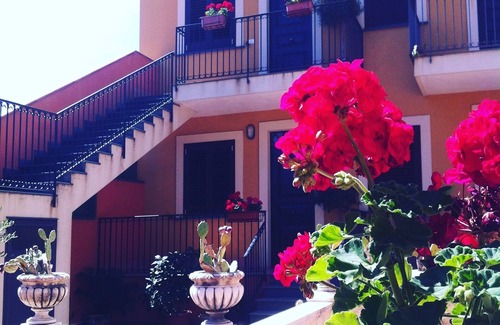 Stazzo Apartment | Etna, Taormina penthouse with kitchen and private bathroom near Taormina, Catania