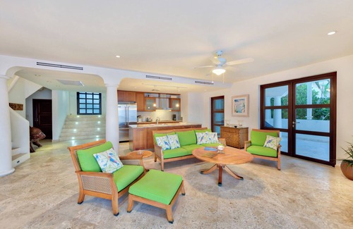 Maho Villa | Etoile de Mer - Shore Pointe community villa