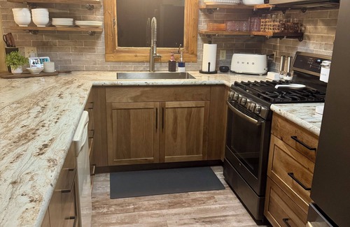 Warroad Other | Etta’s House-Hot Tub-Lake-Luxury