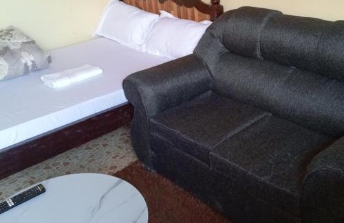 Gilgil Bed & Breakfast | Eugene homes
