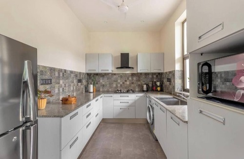 Nerul Villa | Euphoria Villa in Nerul by Dia