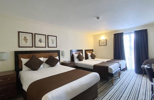 Maidenbower Hotel | Europa Gatwick Hotel & Spa