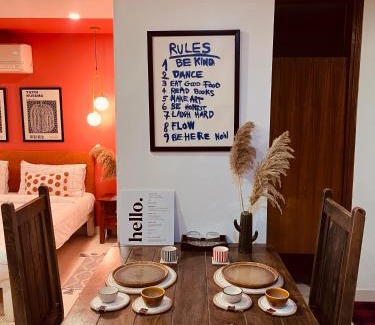 Hauz Khas Village Apartment | Evara Stylish and Luxury Apartments in HKV, 900SQFT Spacious