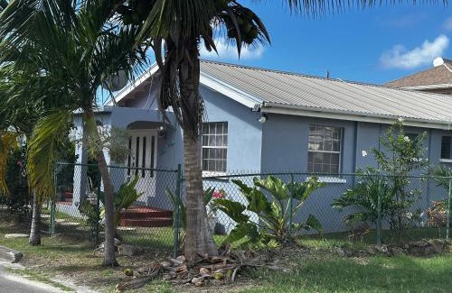 Enterprise House | Eve's Bungalow