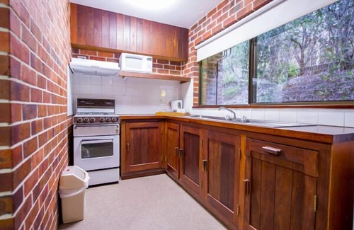 Burekup Cabin | Evedon Park Bush Retreat