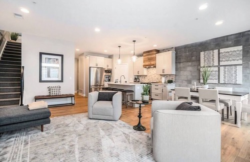 Holland Condo | Evelyn 202 Stunning Downtown Condo w Deck