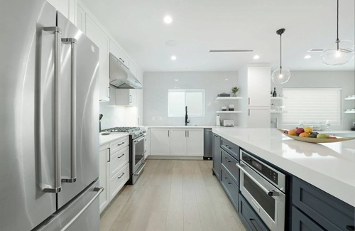 West Bay Villa | Even Keel 4 Bedroom Villa - Oceanfront Bliss