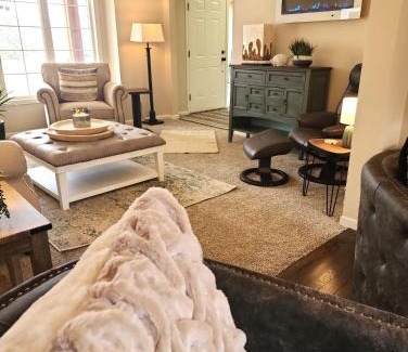 Burnsville House | Everchanging Seasons-Hot Tub, Game Haven & Central Retreat