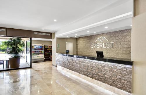Zona Centro Hotel | Everest Ciudad Victoria