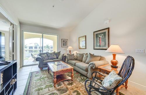 Everglades City Apartment | Everglades City Condo with Porch Steps to Water!