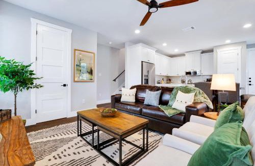 Tobin Hill House | Evergreen - A Birdy Vacation Rental