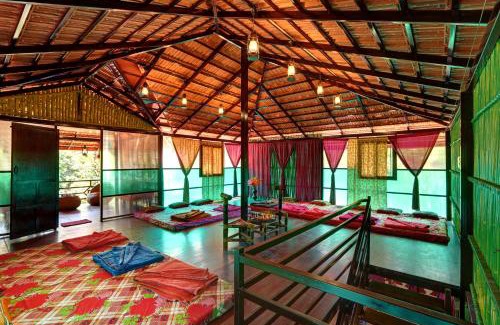1St Rudraguppe Resort | Evergreen County Retreat-India's First Adventure Veg Retreat