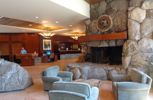 Olympic Valley Condo | Everline: 7th Floor Forest View Deluxe Queen Room