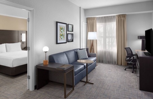 Oldsmar House | Everything You Need For The Perfect Vacation! Outdoor Heated Pool, Pet-friendly!