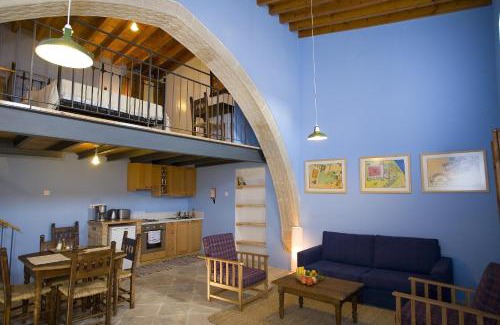 Psematismenos Apartment | Evkarpos Country House