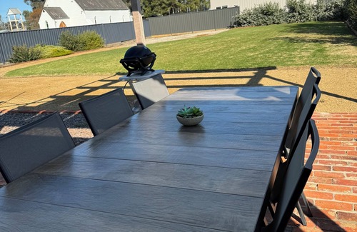 Koondrook House | Excellent accommodation location near Murray river.