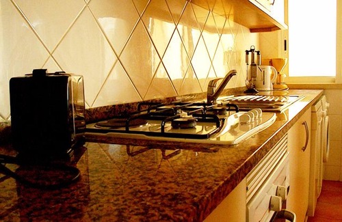 Pata de Baixo Condo | Excellent Apartment In A Quiet Area With Pool And Mountain Views