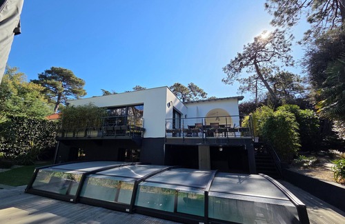 Saint-Brevin-l'Ocean House | Exceptional Villa with Hammam and Sauna in Saint-Brevin-l’Océan