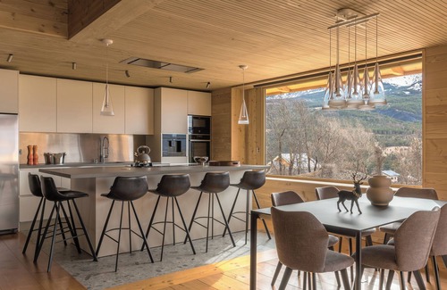 Jausiers Ski Chalet | Exceptional architect-designed chalet near Barcelonnette, ideal for families!