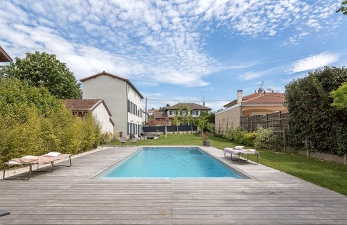 Sainte-Foy-les-Lyon Villa | Exceptional villa / Swimming pool /