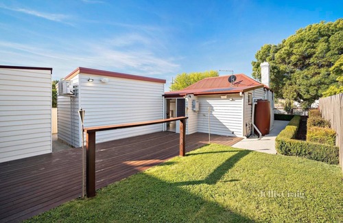 Ballarat East House | Exceptionally renovated miners cottage