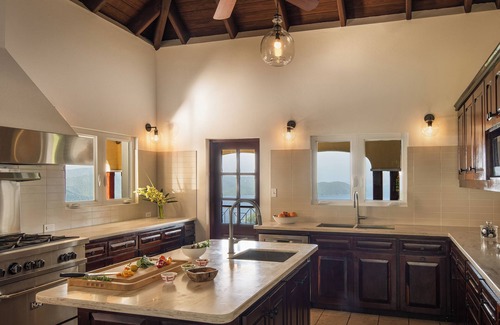Belmont Villa | Exclusive 8 acre Hill top Villa-Luxury escape with insane views & full service