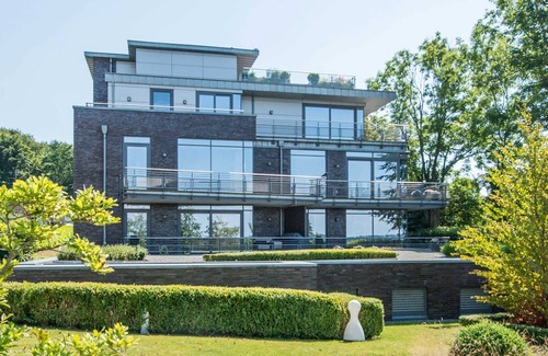 Gluecksburg Apartment | Exclusive apartment with water view - Apartment Meierwik