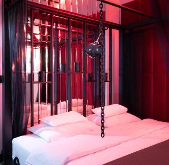 Kleparz Apartment | Exclusive BDSM Apartment Kraków - ADULTS ONLY