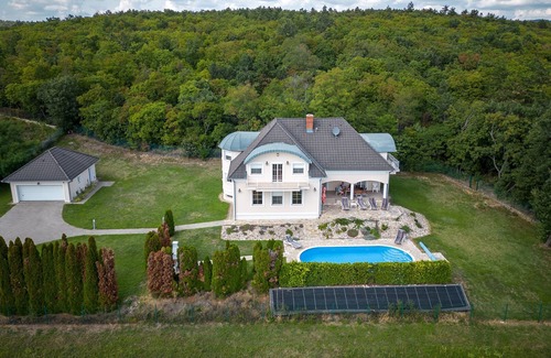 Cserszegtomaj House | Exclusive, bookings all year, vacation home with swimming pool