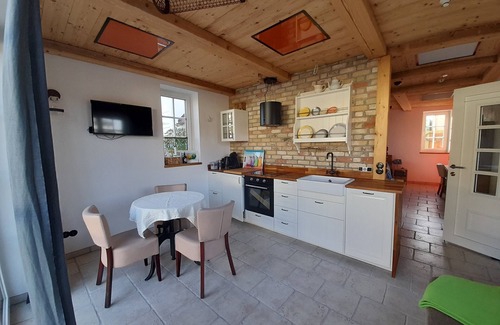 Schorndorf Apartment | Exclusive Ferienwohnung 40 m² und Außen Terrasse in Komplettausstattung