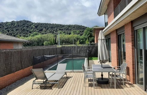 Olot Villa | Exclusive fully equipped villa with private pool