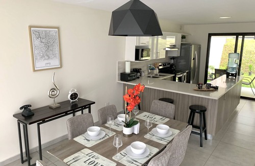 Nuevo Cuscatlan House | Exclusive Gated Community with HD TV, Air Conditioning, Cable and Netflix