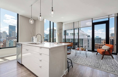 Near North Side Apartment | Exclusive Gold Coast 2BR: Balcony, Walkable