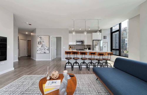 Near North Side Apartment | Exclusive Gold Coast 2BR: Balcony, Walkable