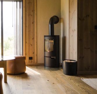 Møre og Romsdal Apartment | Exclusive Suite in the Sunnmøre Alps, Near Geiranger & Hjørundfjord