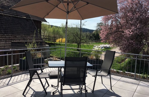 Lossburg Apartment | Exclusive vacation apartment at the Romanshof - Black Forest Plus included