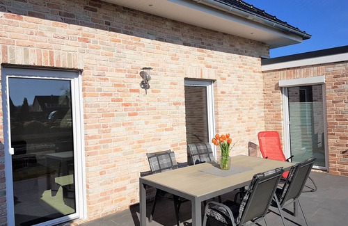 Rhauderfehn Apartment | Exclusive vacation apartment in a quiet, central location in Rhauderfehn!