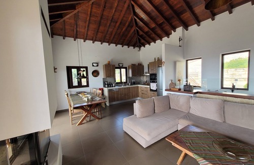 Kontomari Villa | Exclusive villa with stunning mountain, valley and sea views