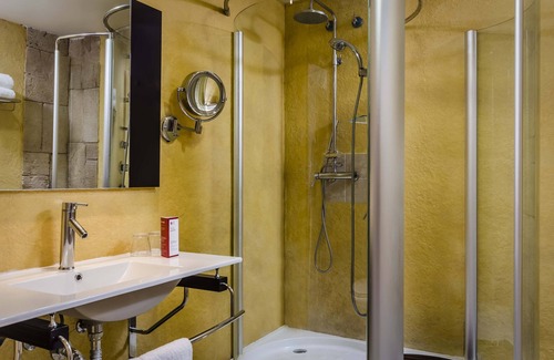 Cunit Hotel | Exe Cunit Suites & Spa