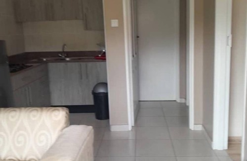 Harare Apartment | Executive Apartment With 2 Beds Kitchenette - 2072