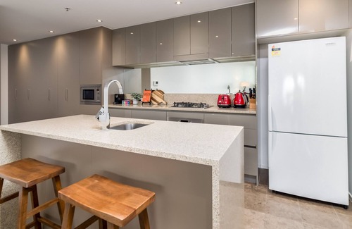 City East Apartment | Executive Balcony Apartment in Central Canberra
