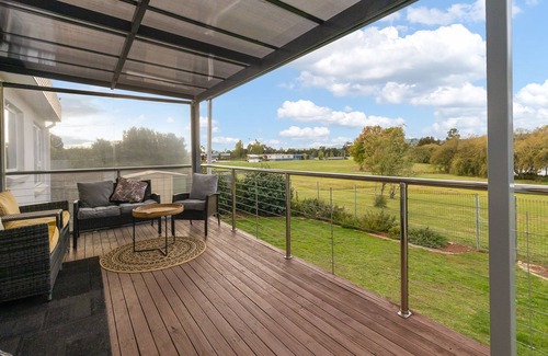 Riverside House | Executive Home, Stunning Location, Launceston