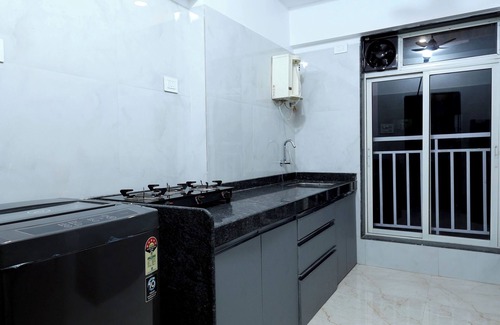 Borivali East Apartment | Executive Living: 2 BHK in Borivali East