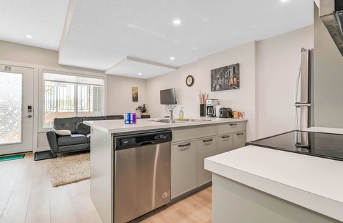 Keith House | Executive One Bedroom Suite in Rockland Park