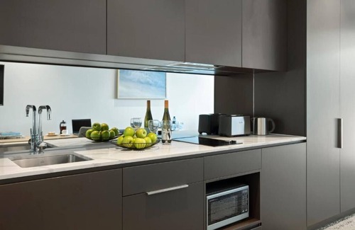 North Sydney Apartment | Executive Studio at Miller Street, North Sydney