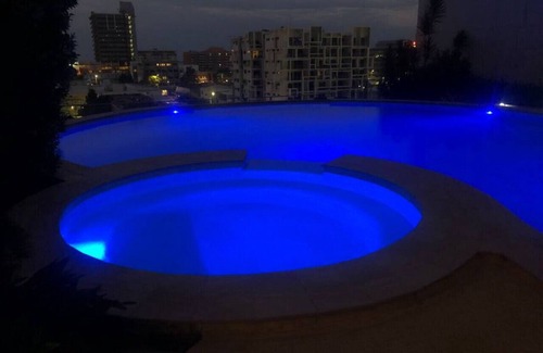 Darwin City Centre Apartment | Executive Studio Darwin CBD (Water Views)