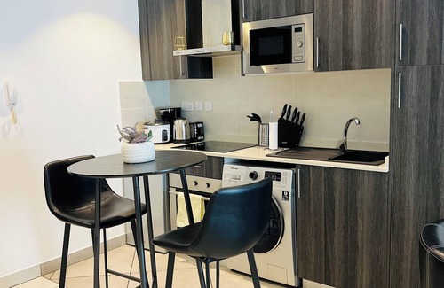 Cantonments House | Executive Studio, Embassy Gardens, Cantonments, Accra