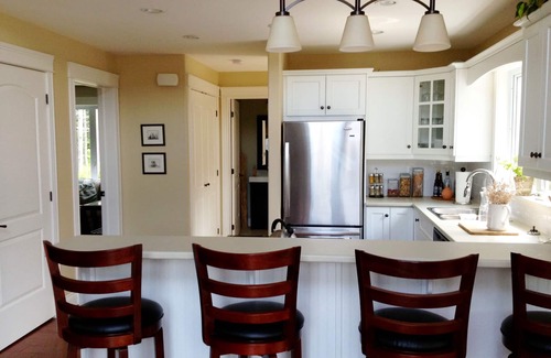 Stanhope House | Executive Summer Home - minutes from the beach! A delightful vacation experience