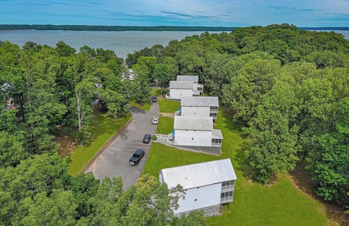 Grand Rivers Condo | Executive Two Bedroom Pond View Condo
